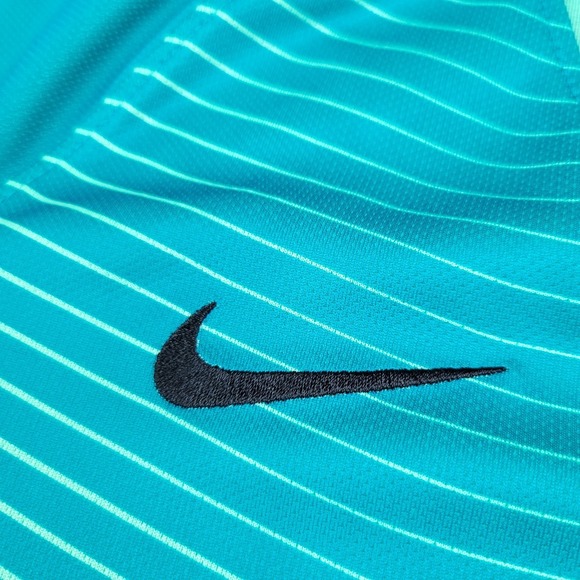 Nike FC Barcelona Soccer Teal Jersey 2016-17 Third Kit Shirt Jersey Womens M - Picture 5 of 14